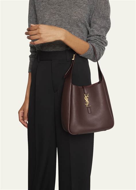 ysl hobo bag outfit.